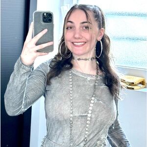 Meet your Posher, Carly